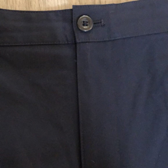 NAVY Izod golf shorts - Picture 4 of 6